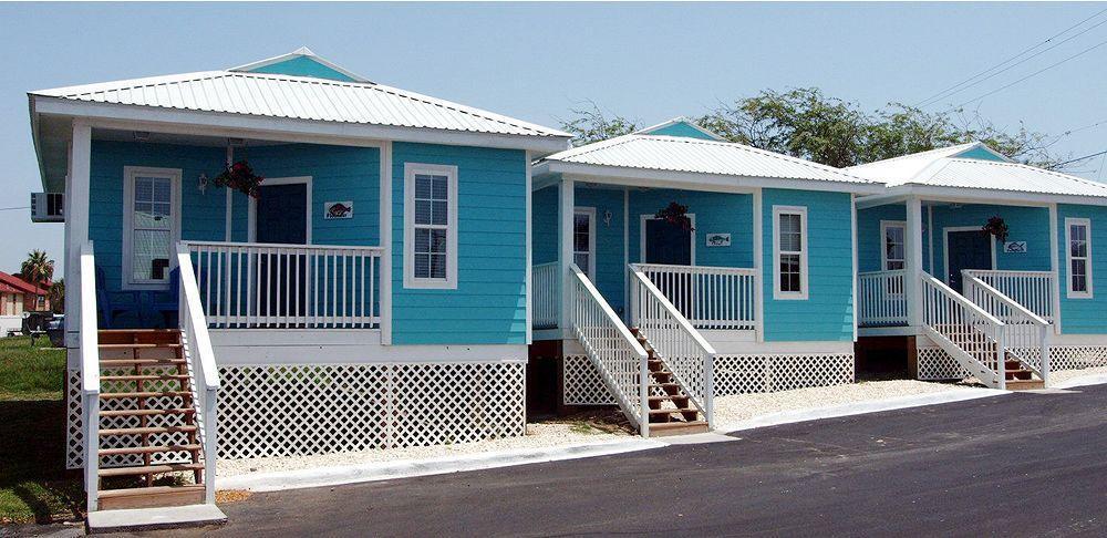 Shark Reef Resort Motel & Cottages Порт-Аранзас Экстерьер фото